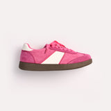 CONTRAST TRAINERS