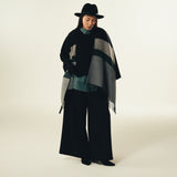 CAPE SHAWL WITH CONTRASTING DETAIL