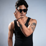 ONYX SQUARE SUNGLASSES