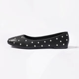 STUDDED PUMPS