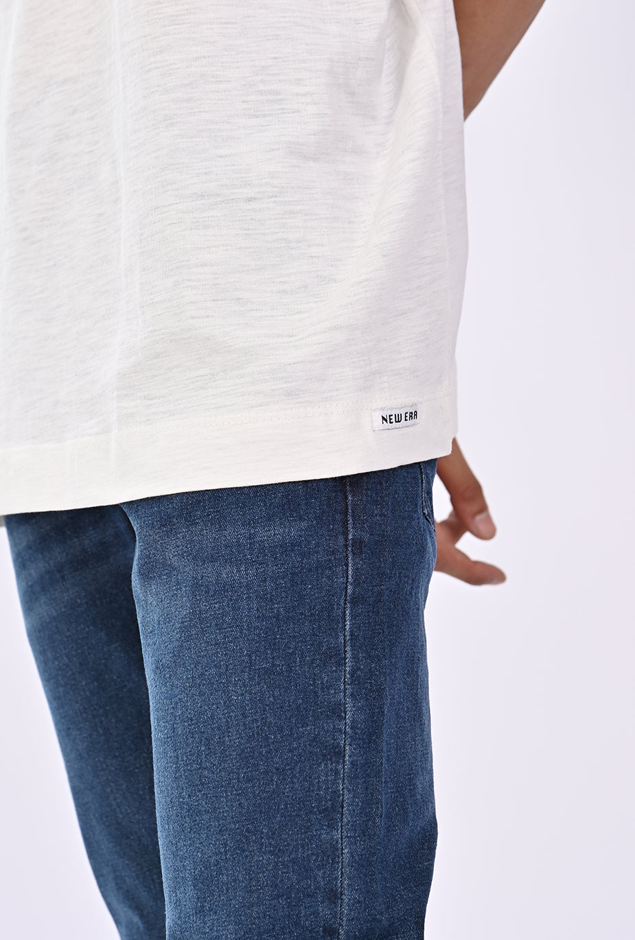 RELAXED FIT TEE