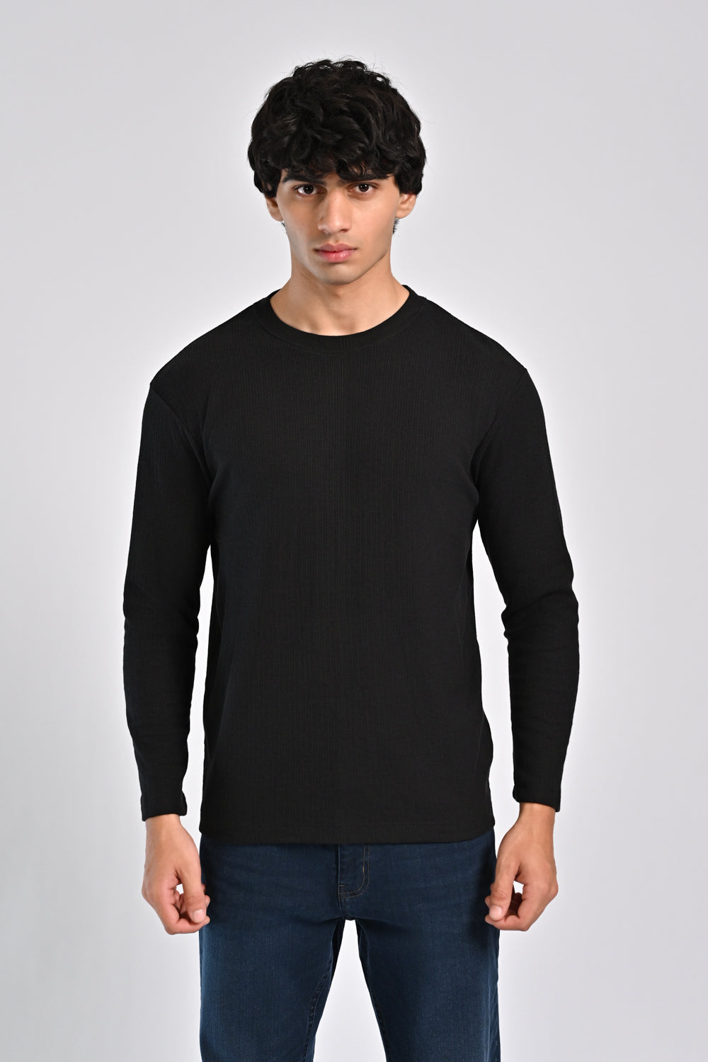 TEXTURED FULL SLEEVE BOX FIT TEE