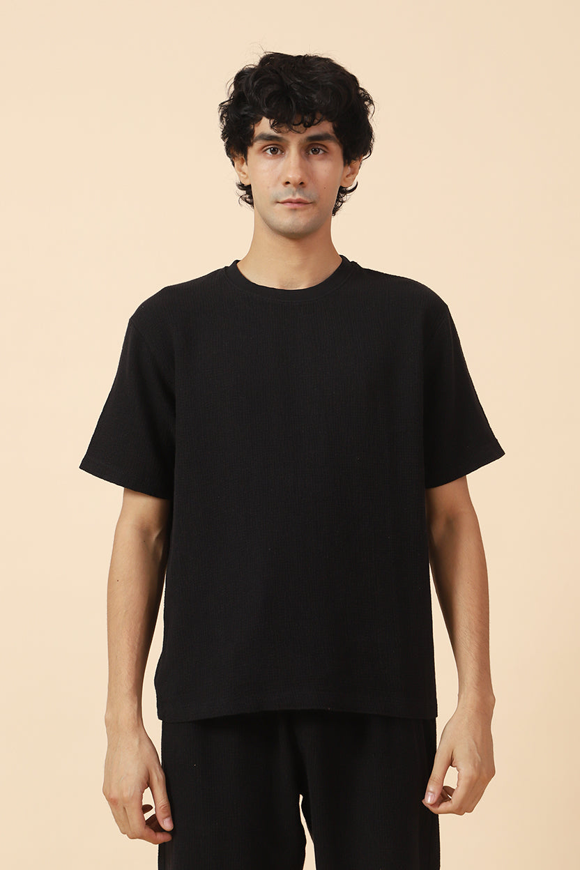 BOX FIT TEXTURED TEE