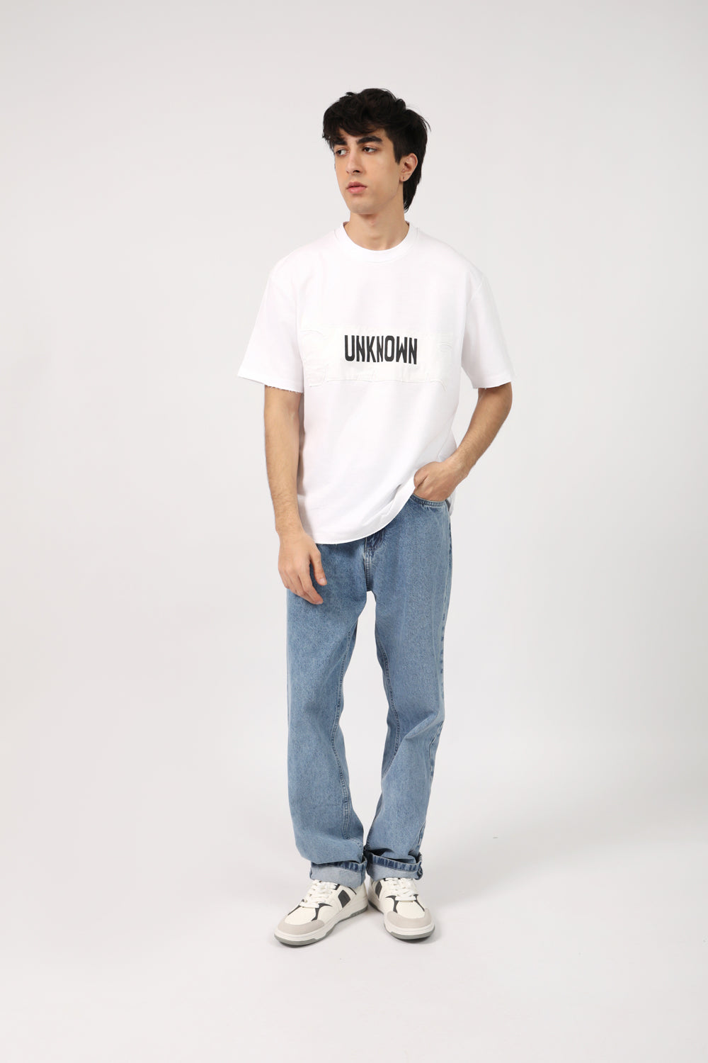 BAGGY FIT GRAPHIC TEE