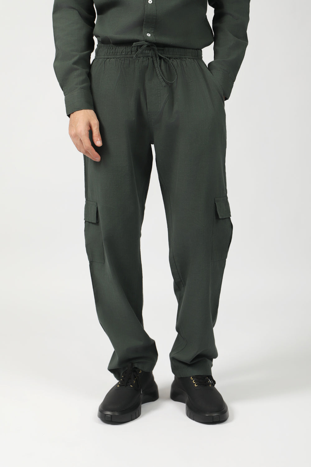 BAGGY FIT CARGO TROUSER