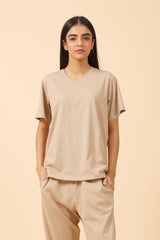 BASIC V-NECK TEE