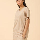 BASIC V-NECK TEE