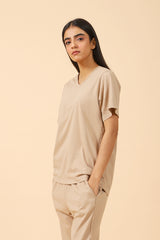 BASIC V-NECK TEE