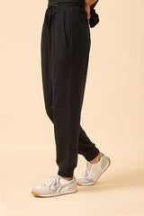 BASIC JOGGER PANTS