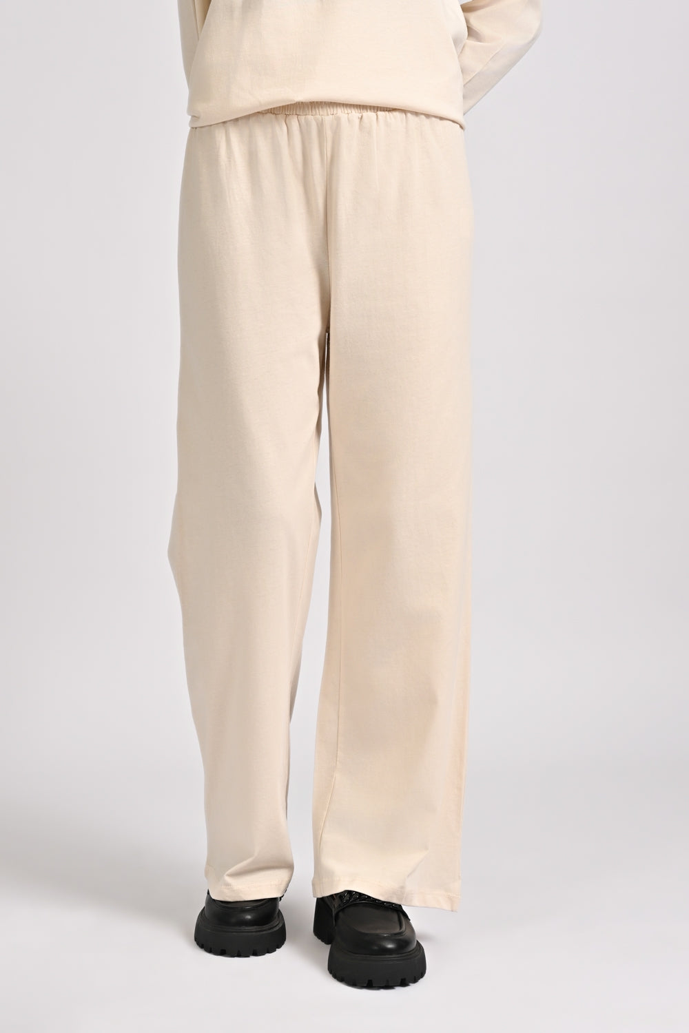 BASIC WIDE LEG TROUSER