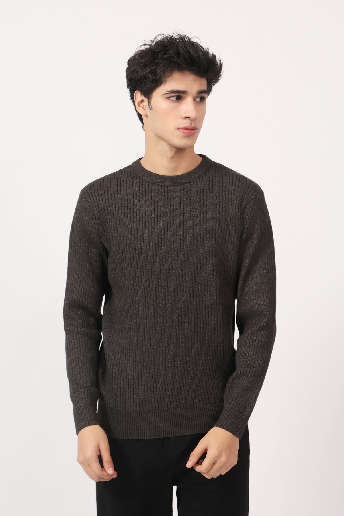 CREW NECK SWEATER