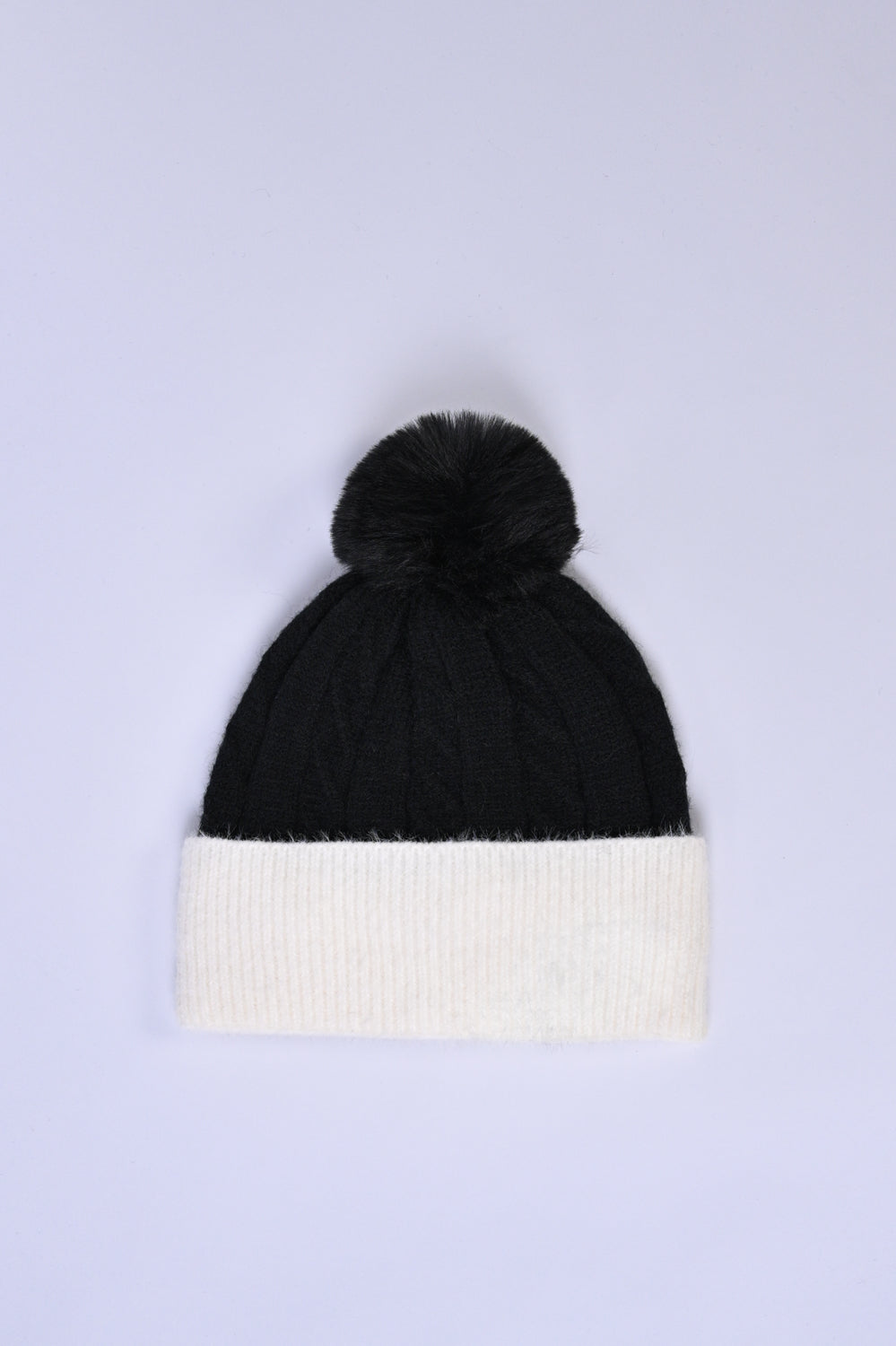 BEANIE WITH CONTRAST RIB AND FUR LINING