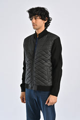 MOCK NECK CONTRAST SLEEVE QUILTED JACKET