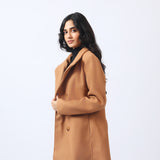 COAT WITH COLLAR DETAIL