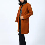 COAT WITH ROUND NECK