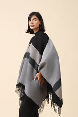 COLOR BLOCK CAPE SHAWL