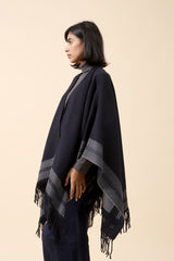 COLOR BLOCK CAPE SHAWL