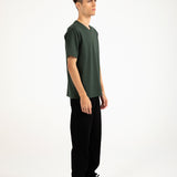V-NECK TEE