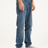 SLIM RELAXED FIT DENIM