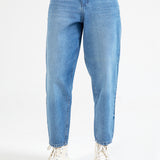 LOOSE CROPPED FIT DENIM