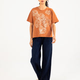 TEXTURED GRAPHIC TOP
