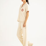 BUTTONDOWN TOP WITH POCKET DETAIL