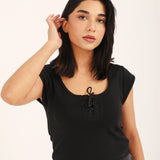 CROPPED TEE WITH TIE DETAIL