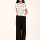 EMBROIDERED CROPPED TEE