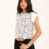 EMBROIDERED CROPPED TEE