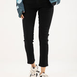 SKINNY FIT DENIM