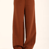 TROUSER WITH DART DETAIL