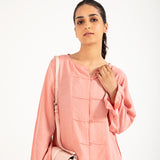 CREASE EFFECT BUTTON DOWN TOP
