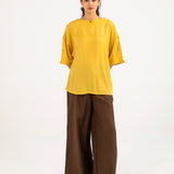 TOP WITH SLEEVE DETAIL