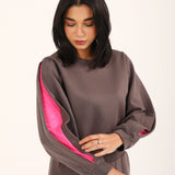 CONTRAST CROPPED SWEATSHIRT