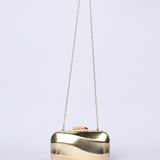 PATTERNED CLUTCH
