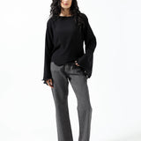 TOP WITH HEM DETAIL