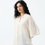 TEXTURED BUTTON DOWN SHIRT