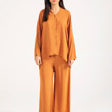 BUTTON DOWN TOP WITH SLEEVE DETAIL