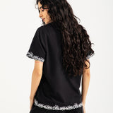 EMBROIDERY TEE