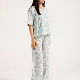 PRINTED BUTTON DOWN SHIRT