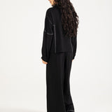 CONTRAST STITCHED TOP