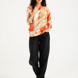 PRINTED TOP WITH HEM DETAIL