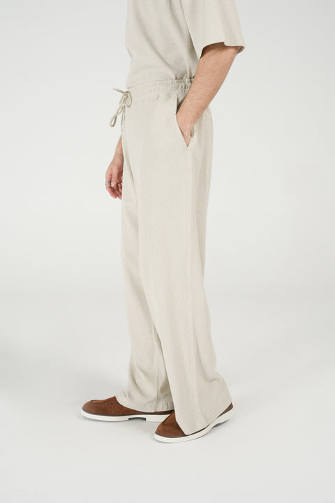 BAGGY FIT TEXTURED TROUSER