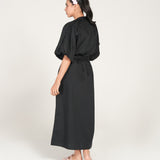 BELTED DRESS WITH PLEATED RAGLAN