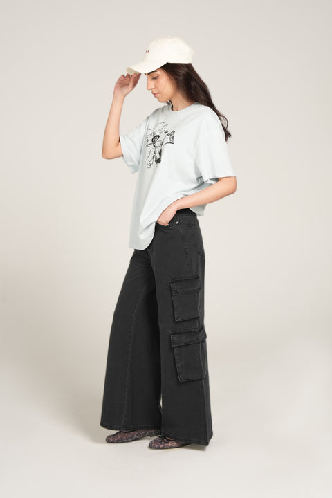 GRAPHIC OVERSIZED TEE