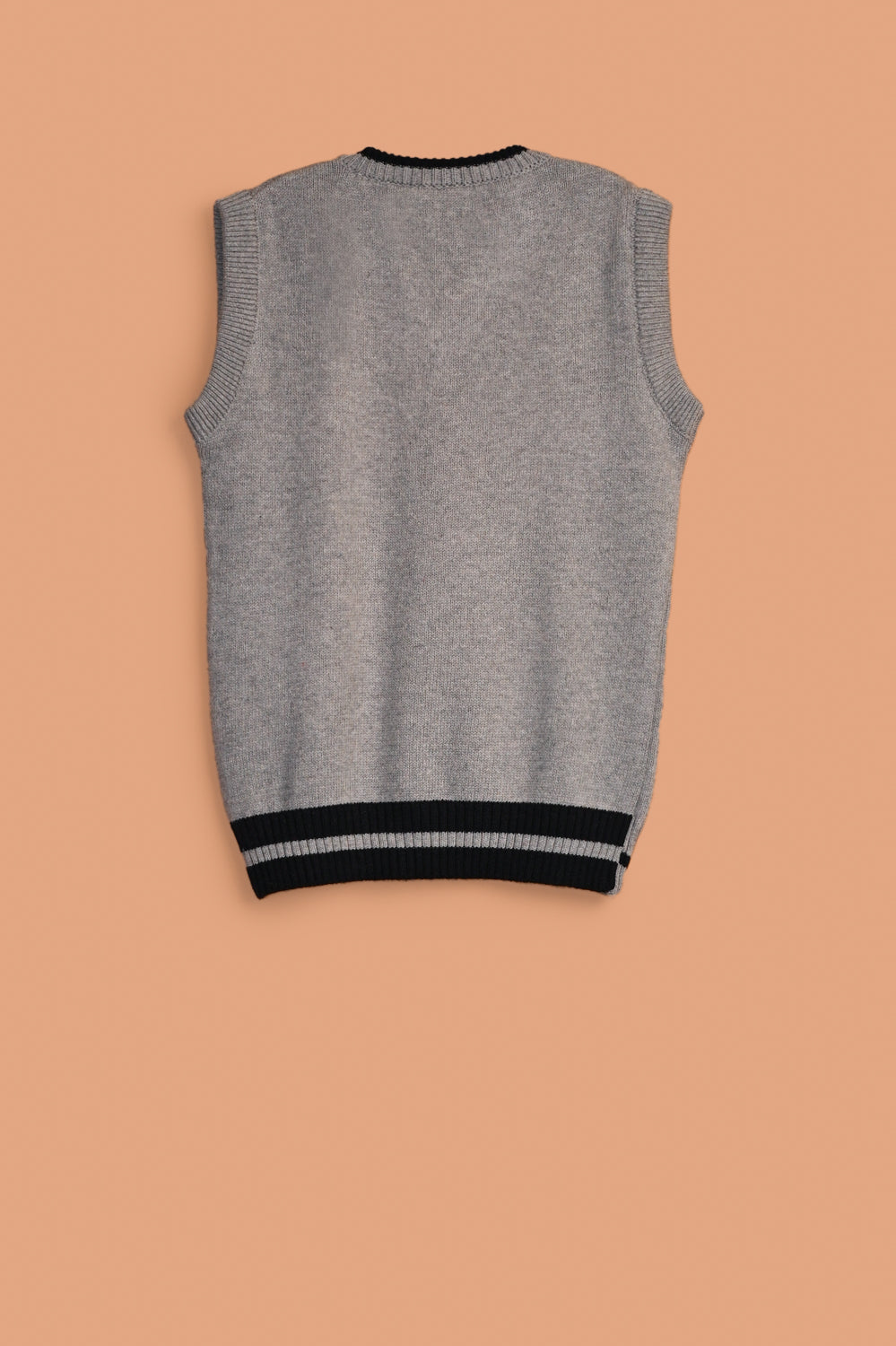 Sweater without clearance sleeves