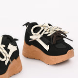 GIRLS DOUBLE LACE SNEAKERS
