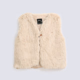 GIRLS FAUX FUR SLEEVE LESS JACKET